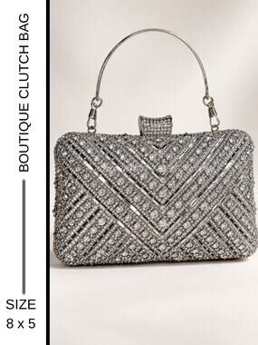 MSRP: $49.99 | ✨ Boutique Silver-Tone Rhinestone Clutch Purse | New in Bag ✨
